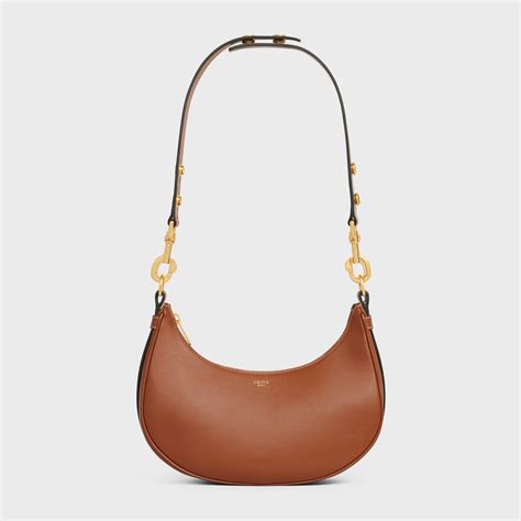 MEDIUM AVA STRAP BAG IN SMOOTH CALFSKIN .